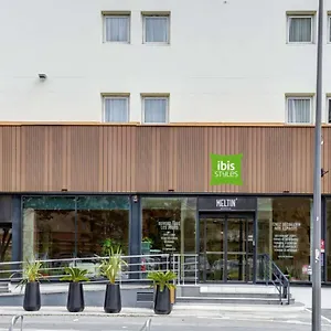 3* Hotel Ibis Styles Palais Des Congres Velodrome